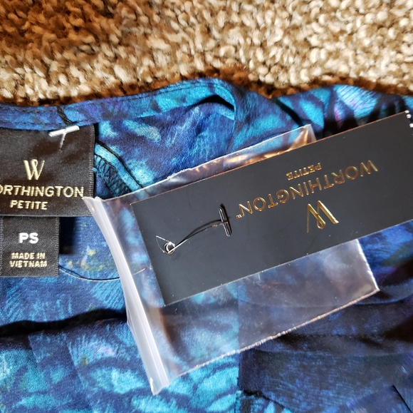 Worthington Blouse - Picture 7 of 8